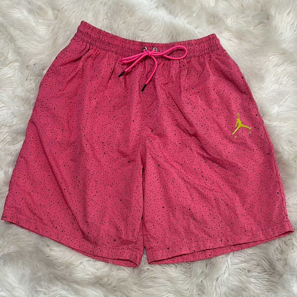 Men’s Nike Air Jordan pink speckled Athletic Shorts
